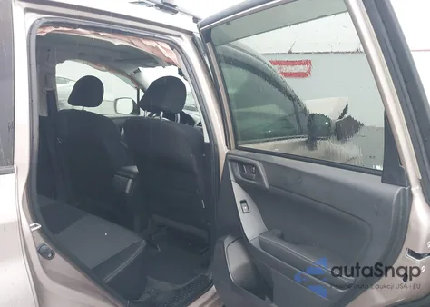 2014 Subaru Forester 2.5I Premium from USA, damaged, VIN JF2SJAEC1EH514531